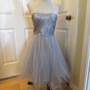 SILVER STUNNER White House Black Market Strapless Dress Women’s Size 2 Tulle